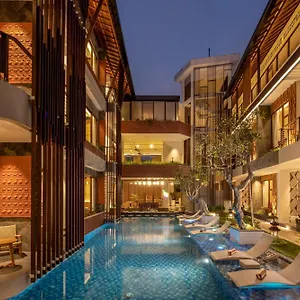 **** Hotel Mokko Batubelig Indonesië